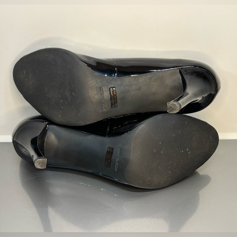 Ann Taylor peep toe heels - Picture 6 of 7